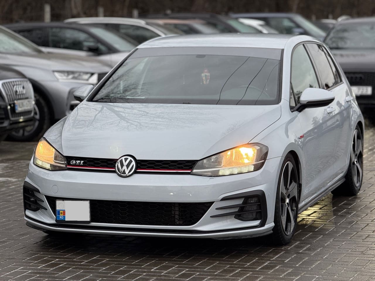 Volkswagen Golf GTI