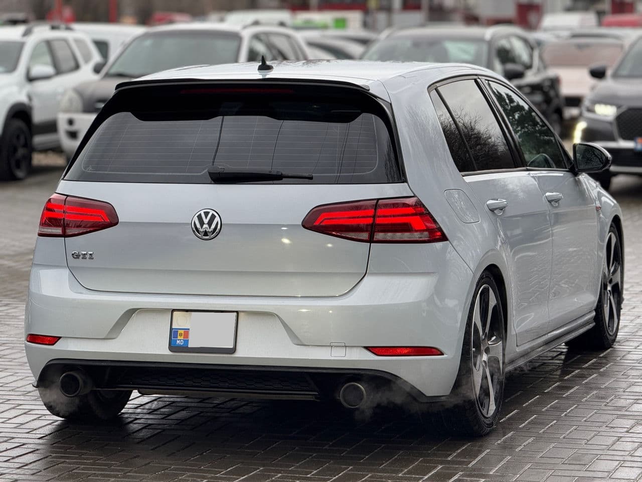 2017 Volkswagen Golf GTI — Miniatură 2