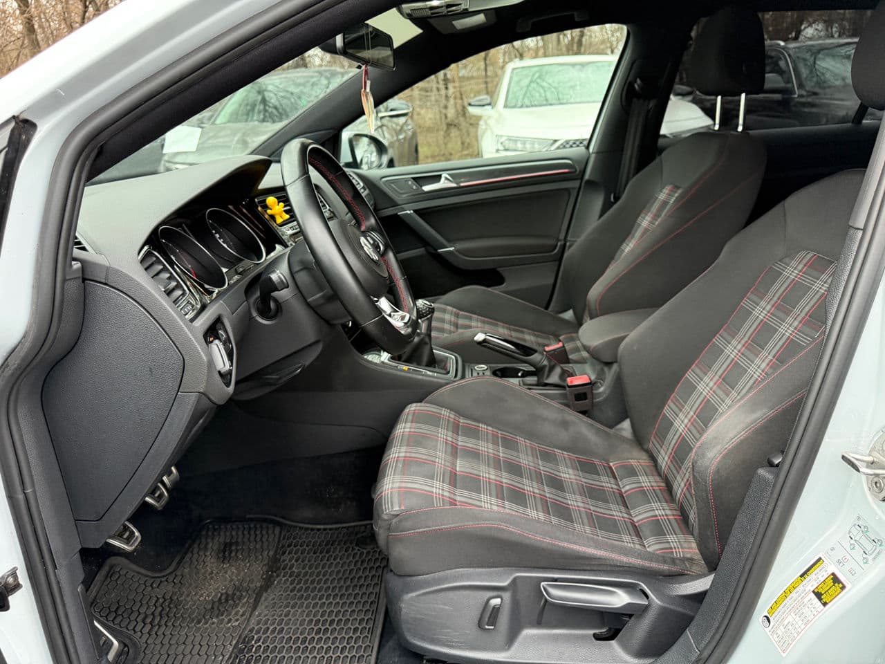 2017 Volkswagen Golf GTI — Miniatură 5