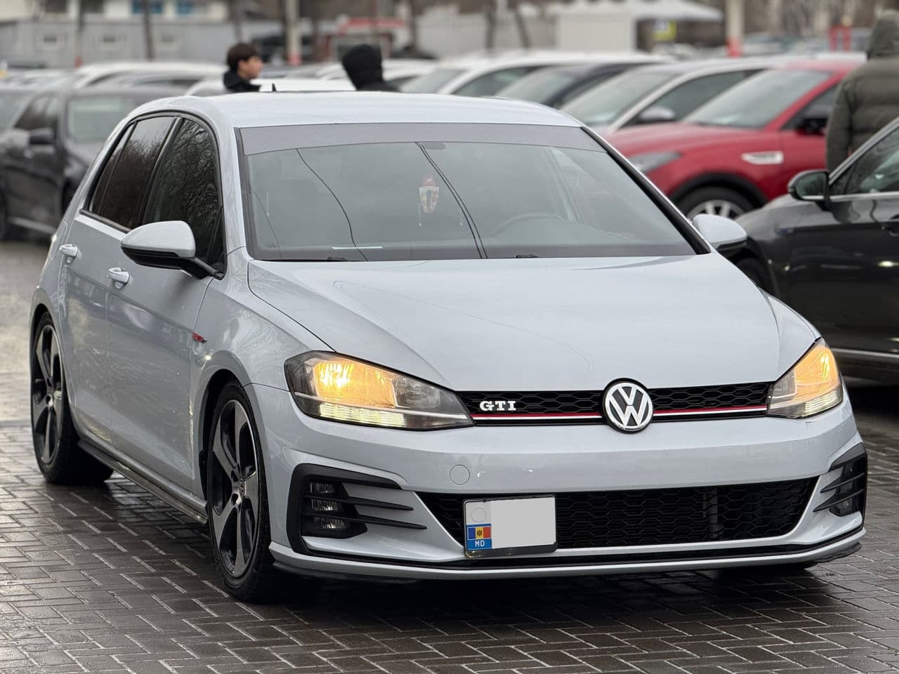 2017 Volkswagen Golf GTI — Miniatură 3