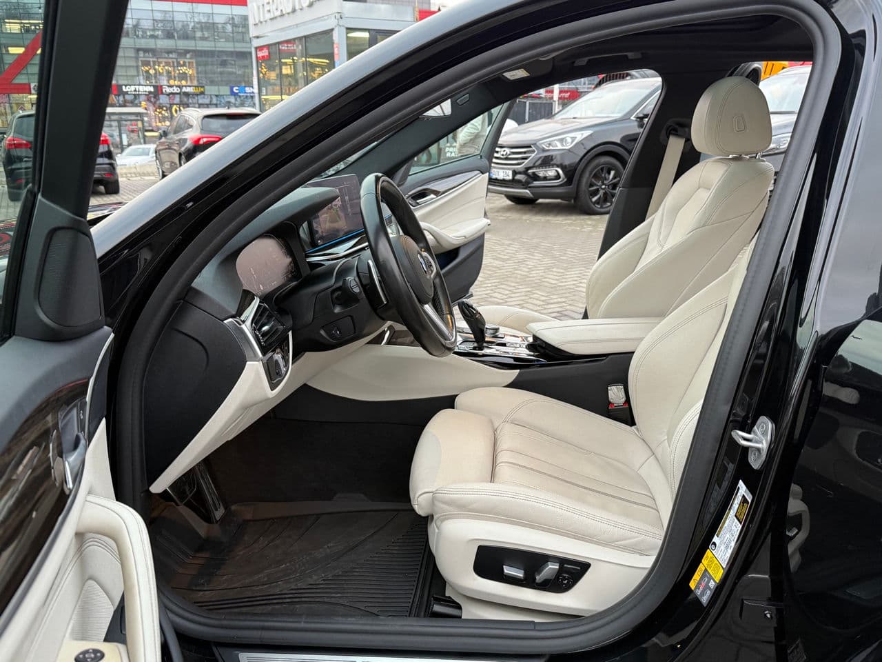 BMW 530e 2021 — Миниатюра 5