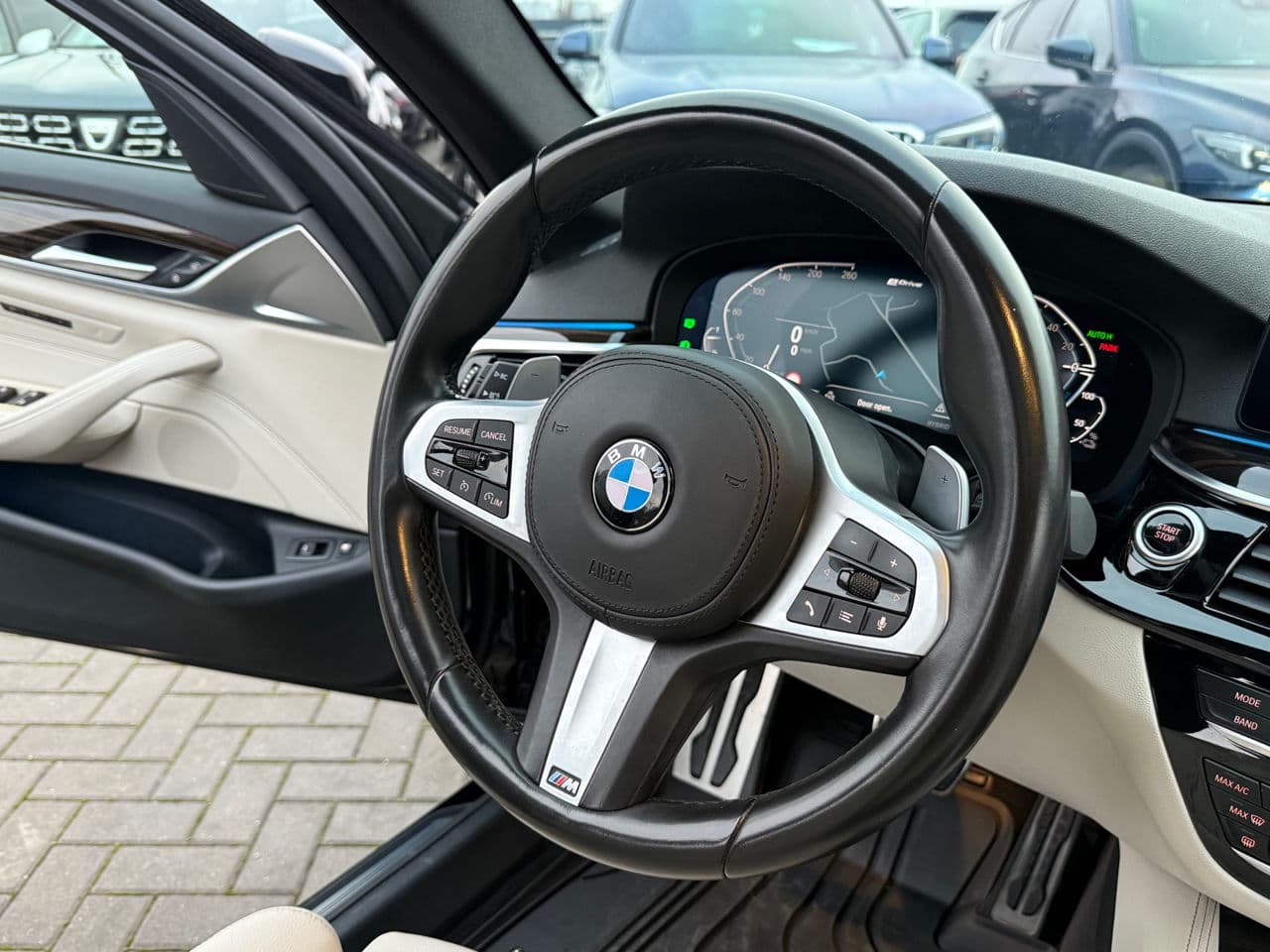 BMW 530e 2021 — Миниатюра 7