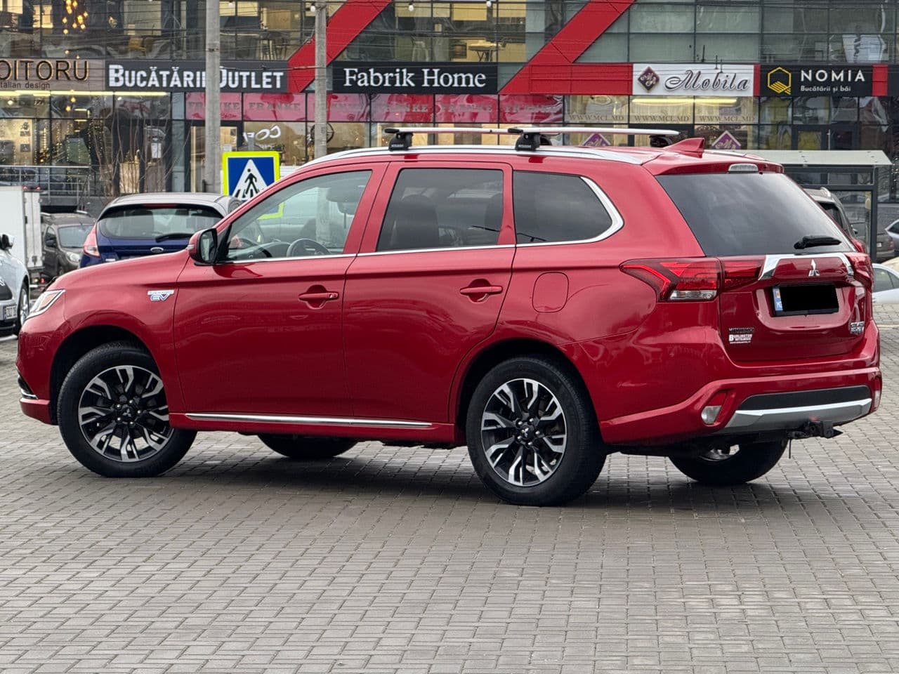 2018 Mitsubishi Outlander — Miniatură 4