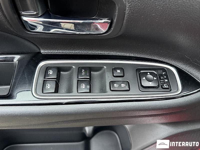 2018 Mitsubishi Outlander — Miniatură 19