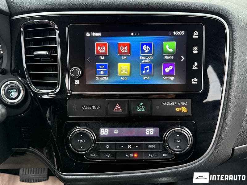 2018 Mitsubishi Outlander — Miniatură 9