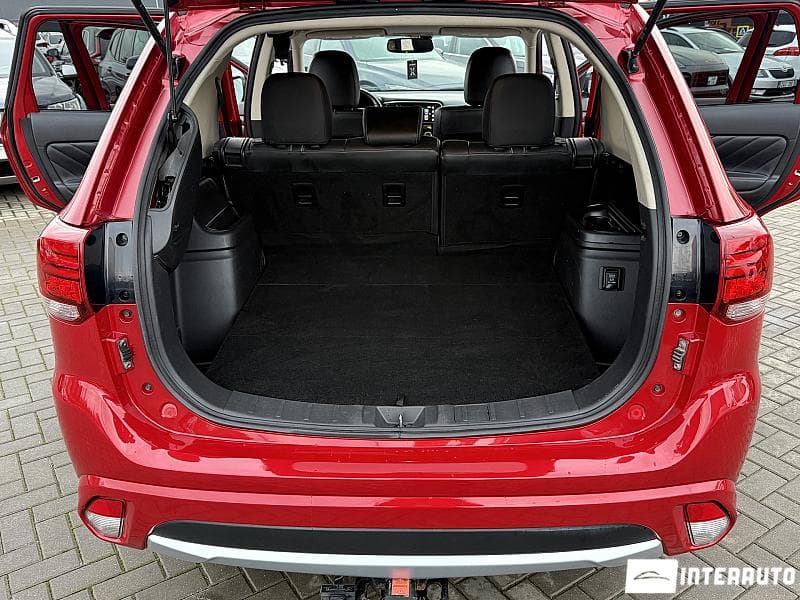 2018 Mitsubishi Outlander — Miniatură 23