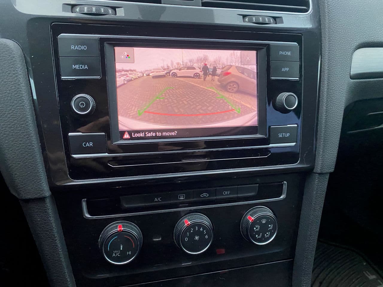 Volkswagen Golf 2019 — Миниатюра 10