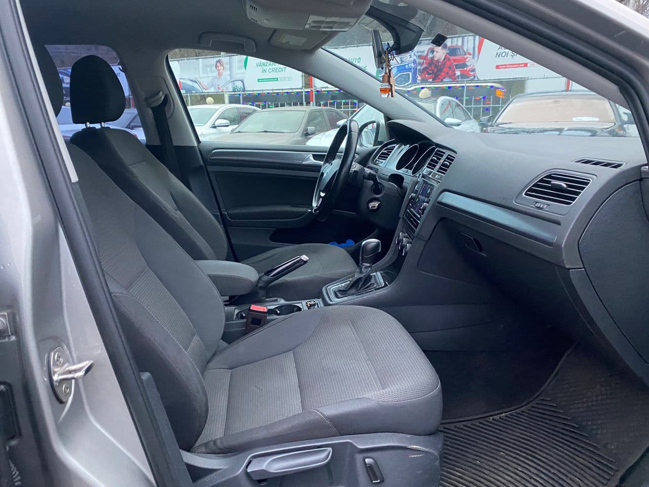 Volkswagen Golf 2019 — Миниатюра 12