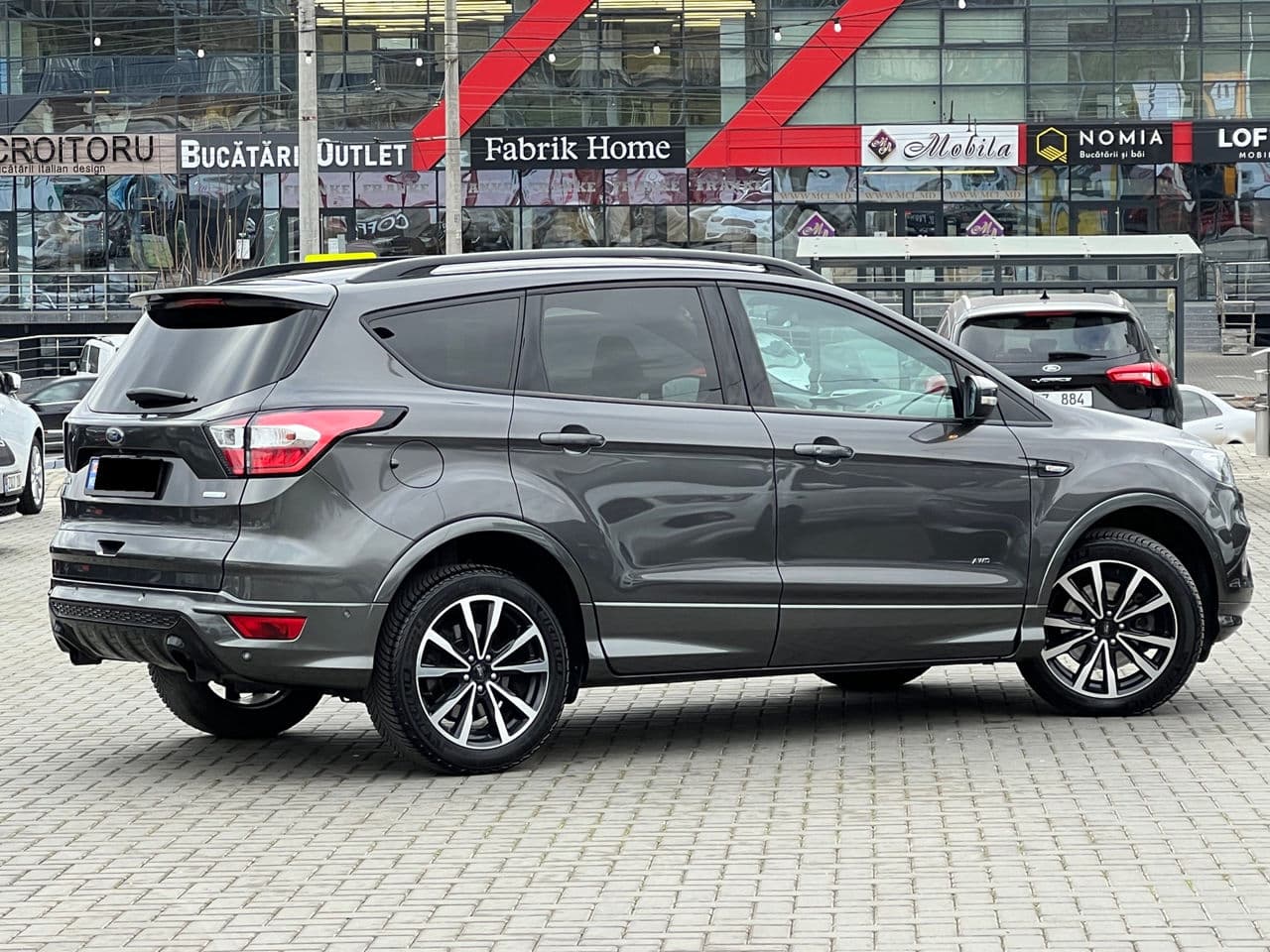 2018 Ford Kuga — Miniatură 3