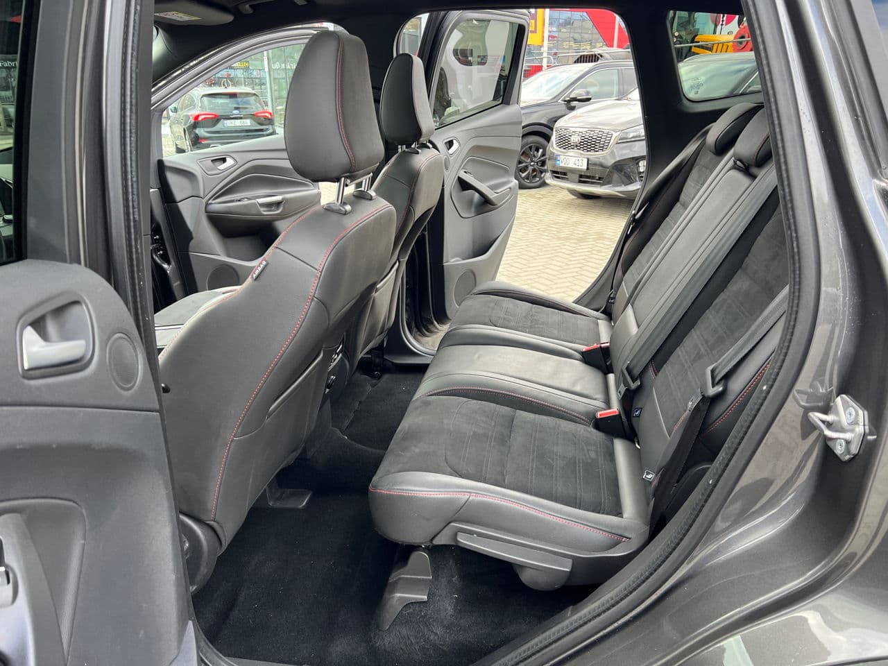 2018 Ford Kuga — Miniatură 13