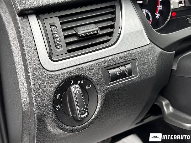 Skoda Rapid 2017 — Миниатюра 16
