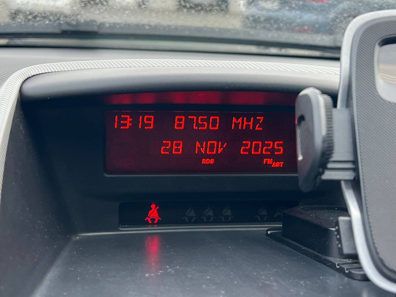 2008 Peugeot 207 — Miniatură 9