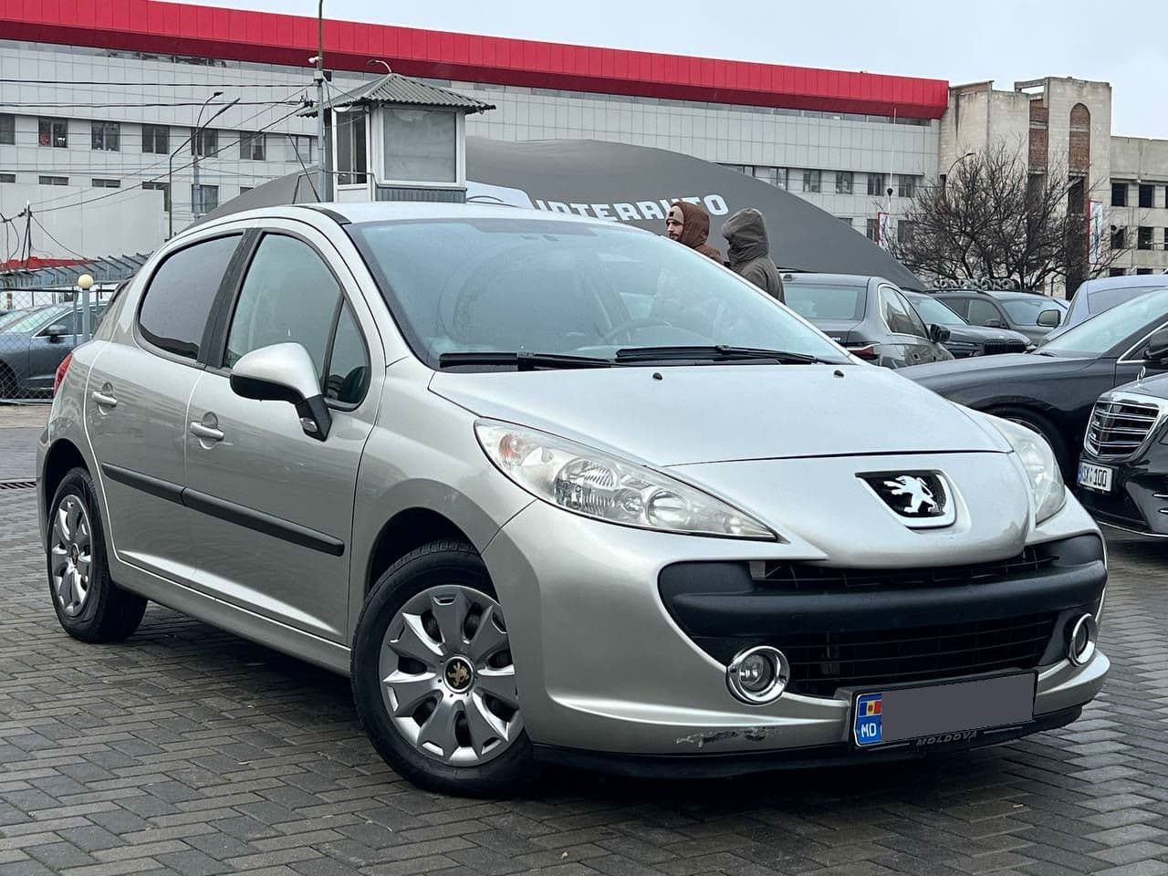 2008 Peugeot 207 — Miniatură 3