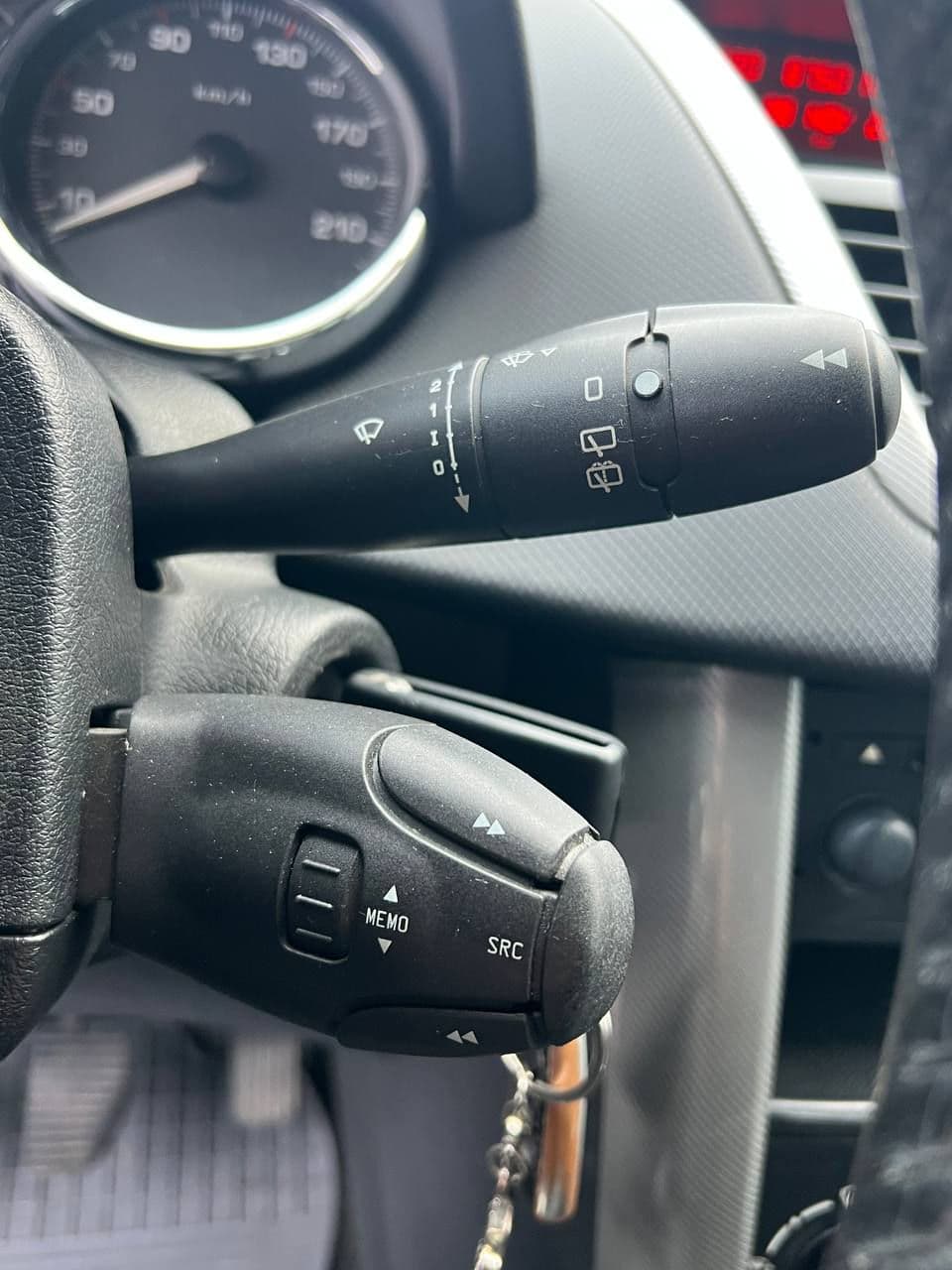 2008 Peugeot 207 — Miniatură 7
