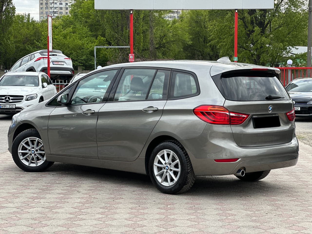 2015 BMW 216d — Miniatură 3