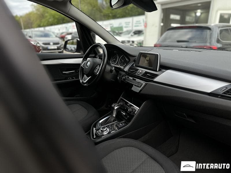 2015 BMW 216d — Miniatură 14