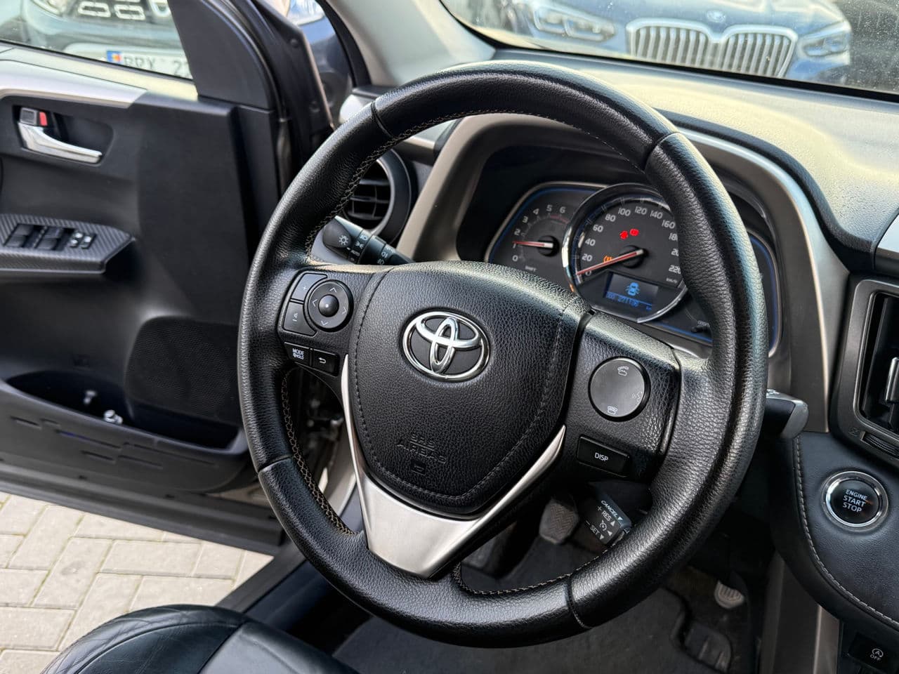 Toyota Rav-4 2014 — Миниатюра 7