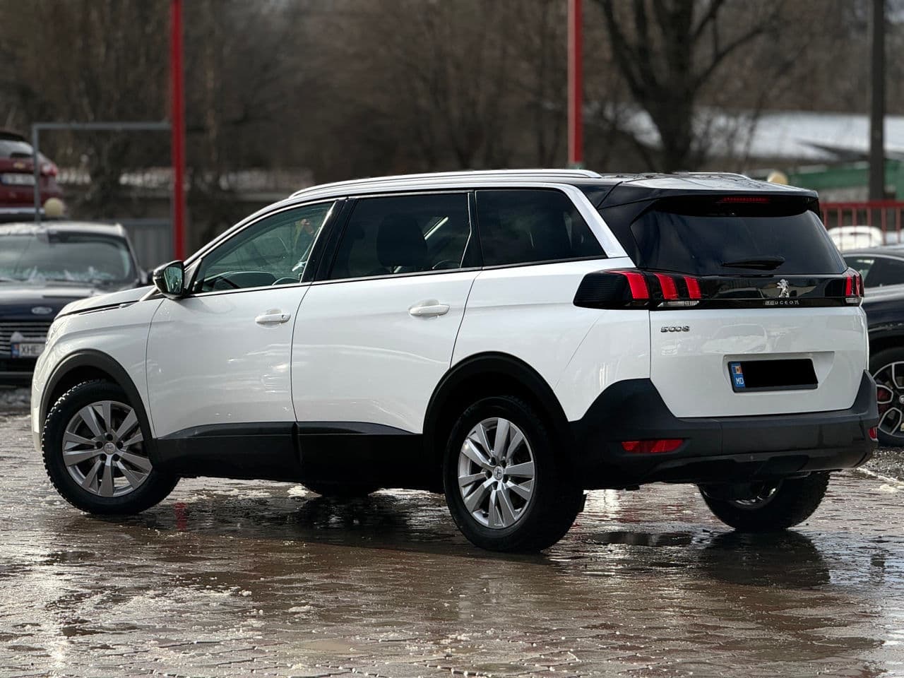 2019 Peugeot 5008 — Miniatură 2