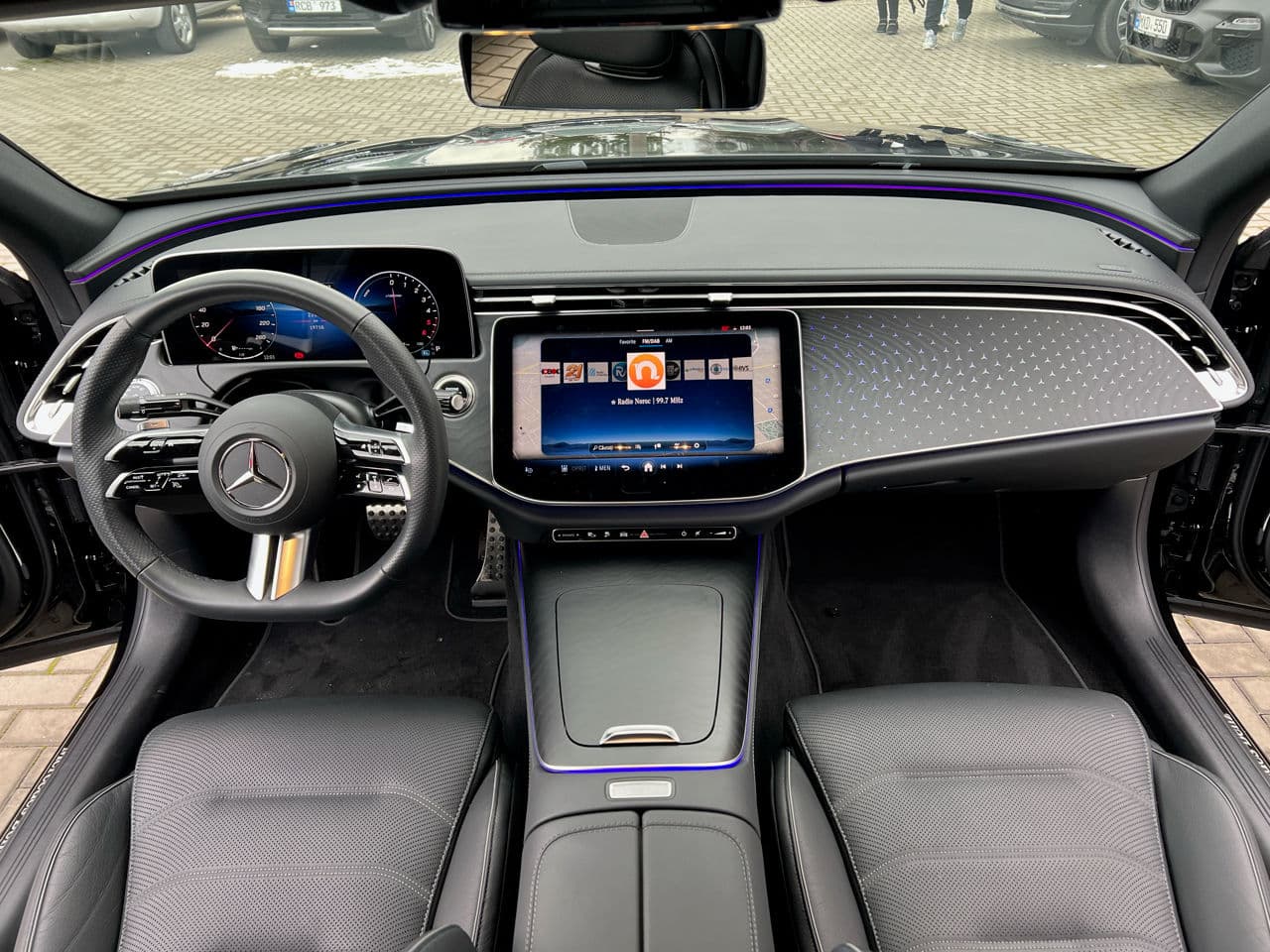 2024 Mercedes E 300de — Miniatură 9