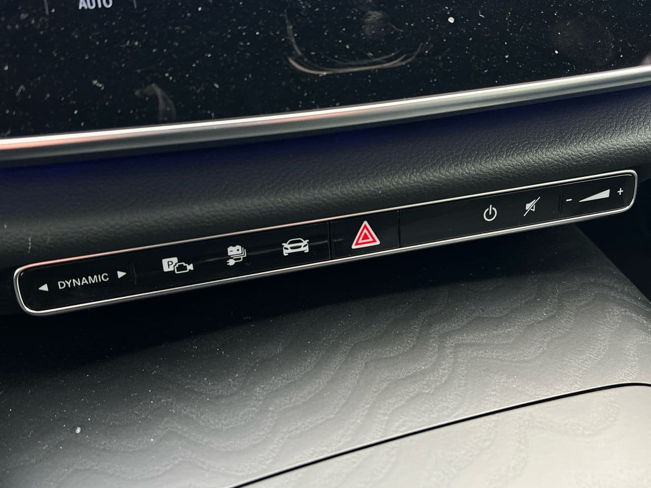 2024 Mercedes E 300de — Miniatură 18