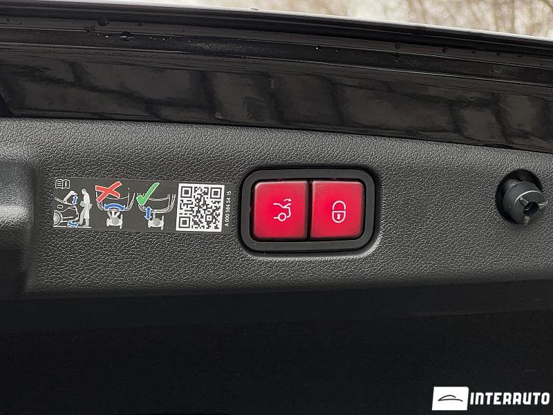 2024 Mercedes E 300de — Miniatură 24