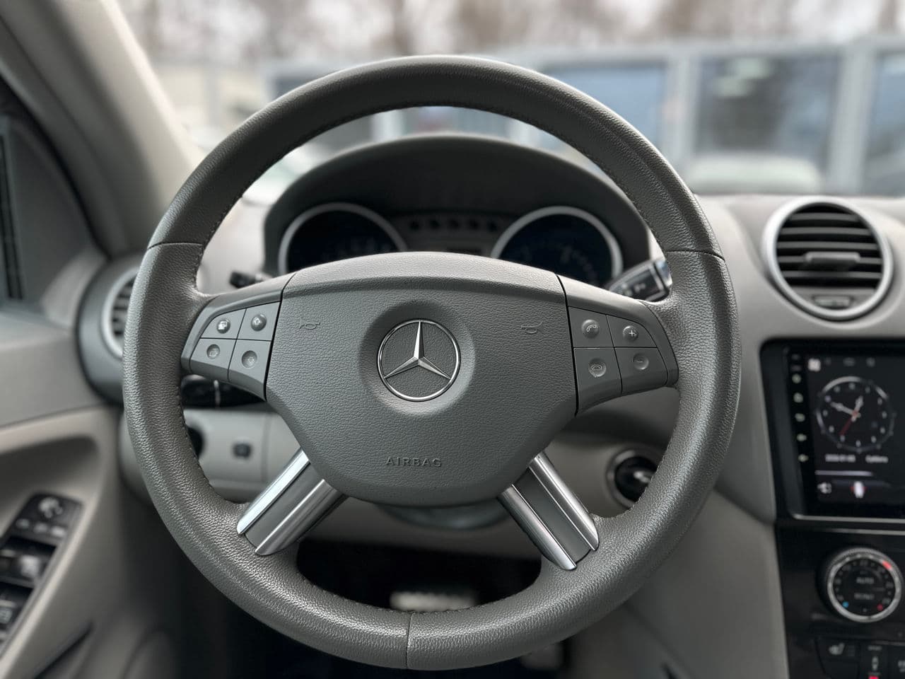 2007 Mercedes ML 320 — Miniatură 10
