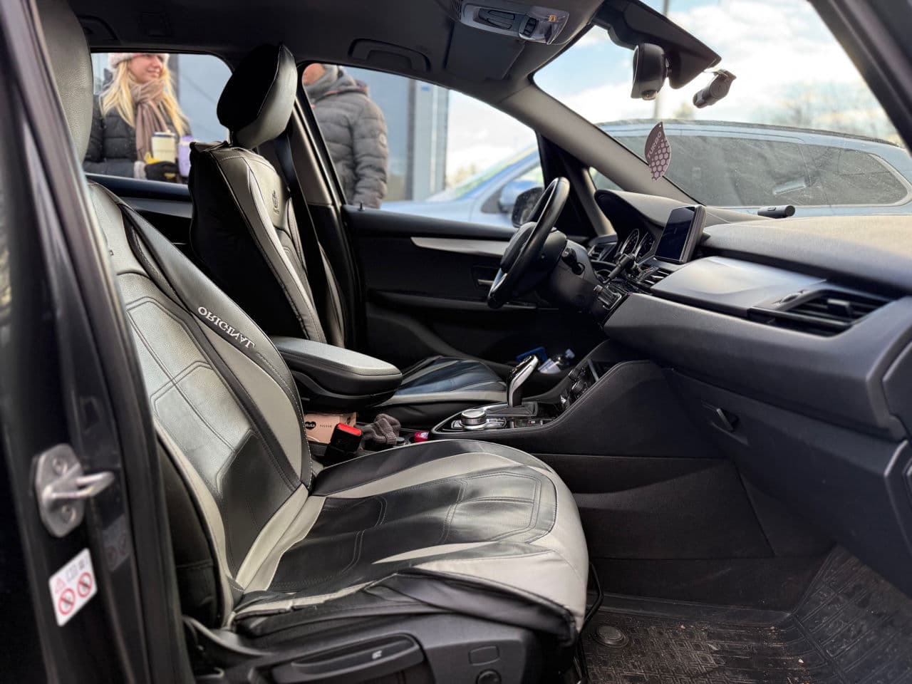 BMW 216d 2018 — Миниатюра 13