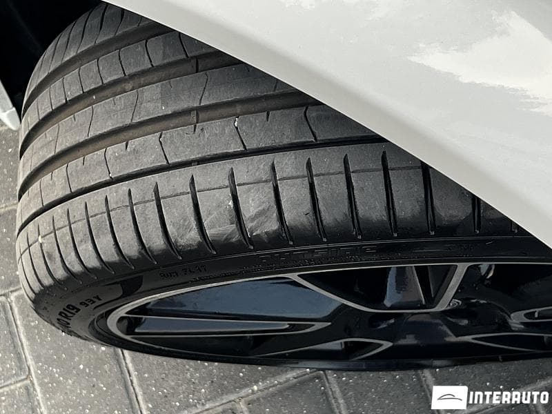 2019 Mercedes C 300 — Miniatură 8
