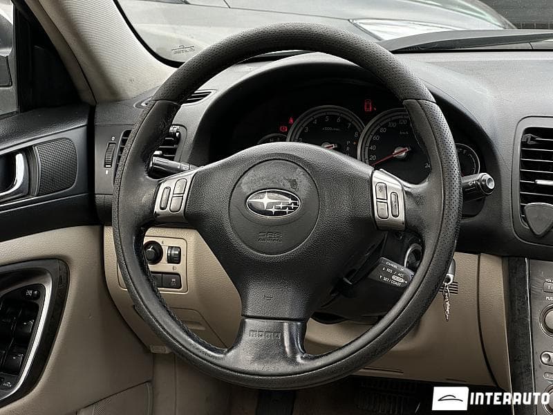 2004 Subaru Outback — Miniatură 7