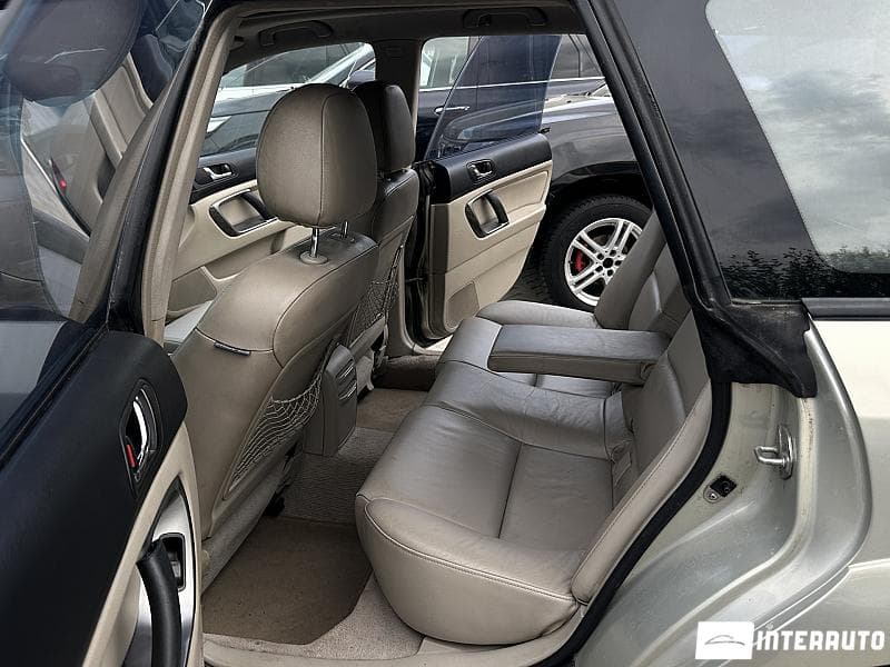 2004 Subaru Outback — Miniatură 12