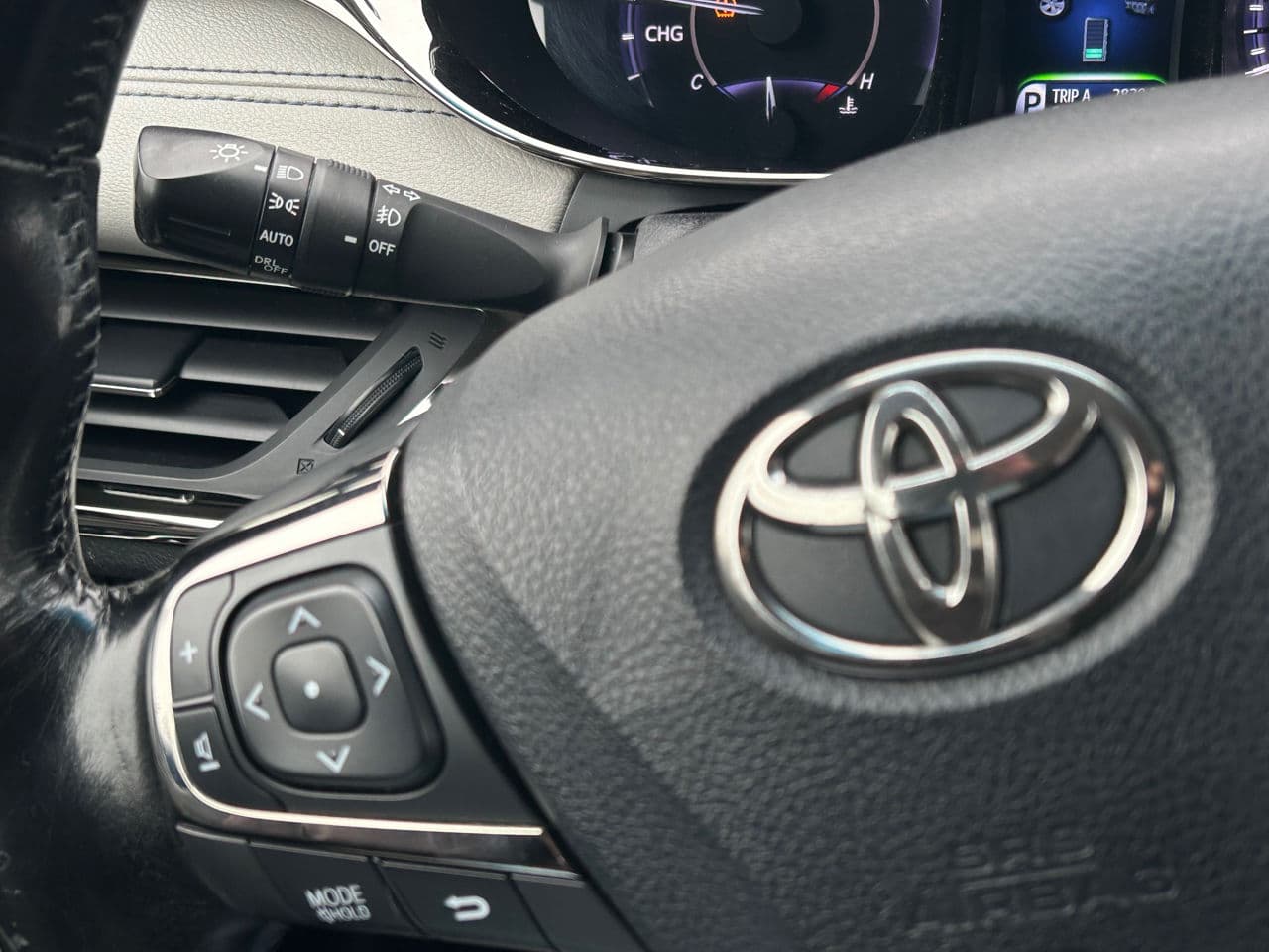 Toyota Avalon 2013 — Миниатюра 11