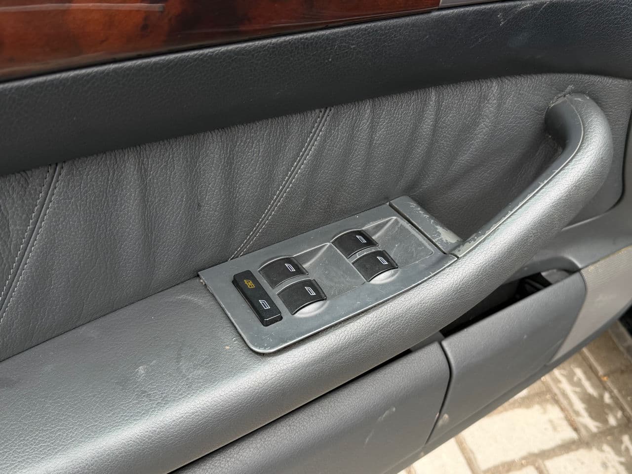 2002 Audi A6 — Miniatură 6