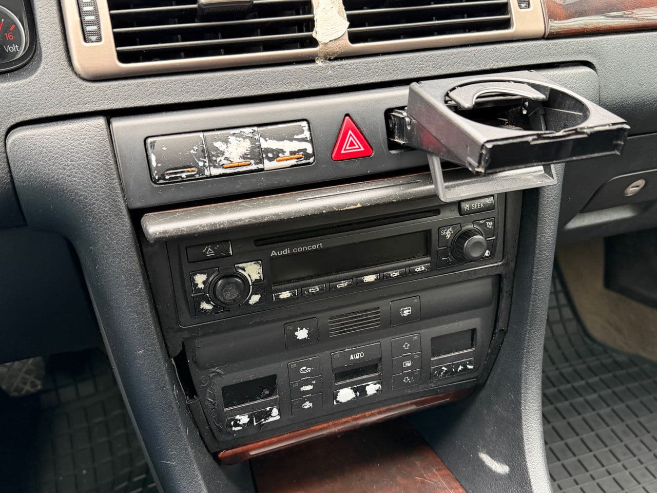 2002 Audi A6 — Miniatură 9
