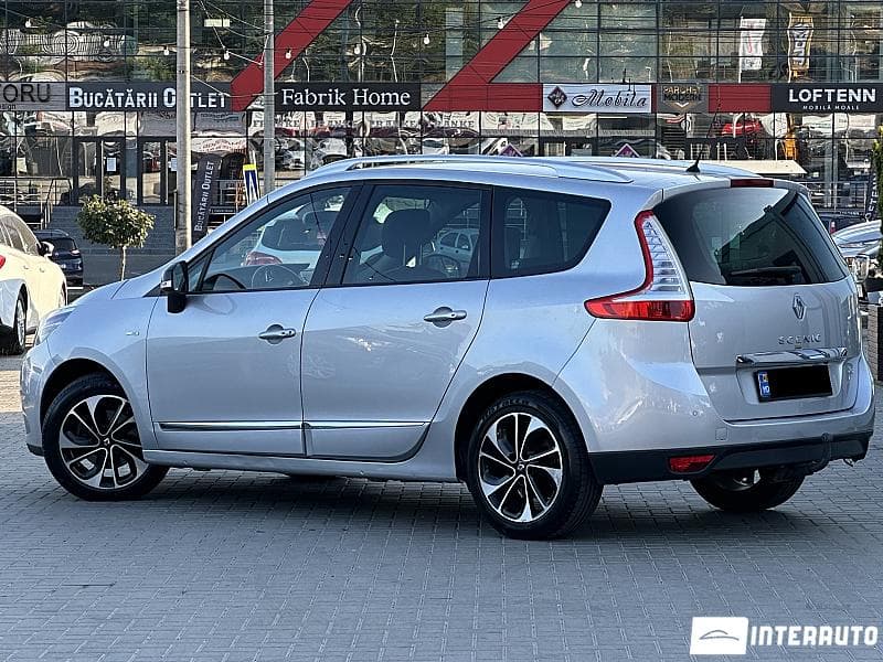 2015 Renault Grand Scenic — Miniatură 4