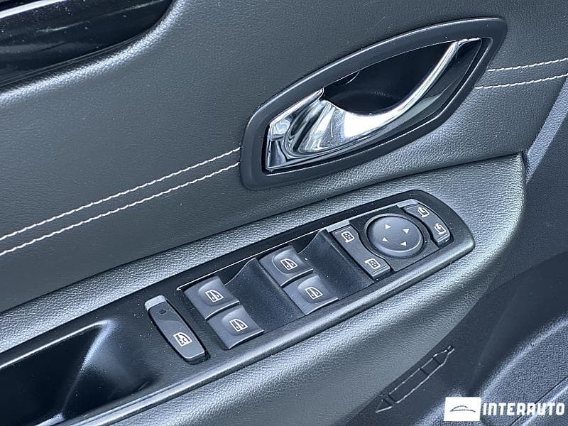 2015 Renault Grand Scenic — Miniatură 17