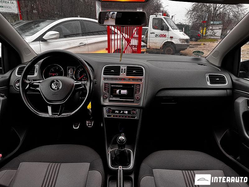 2016 Volkswagen Polo — Miniatură 7