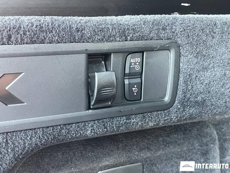 2023 BMW X5 4.0D — Miniatură 28