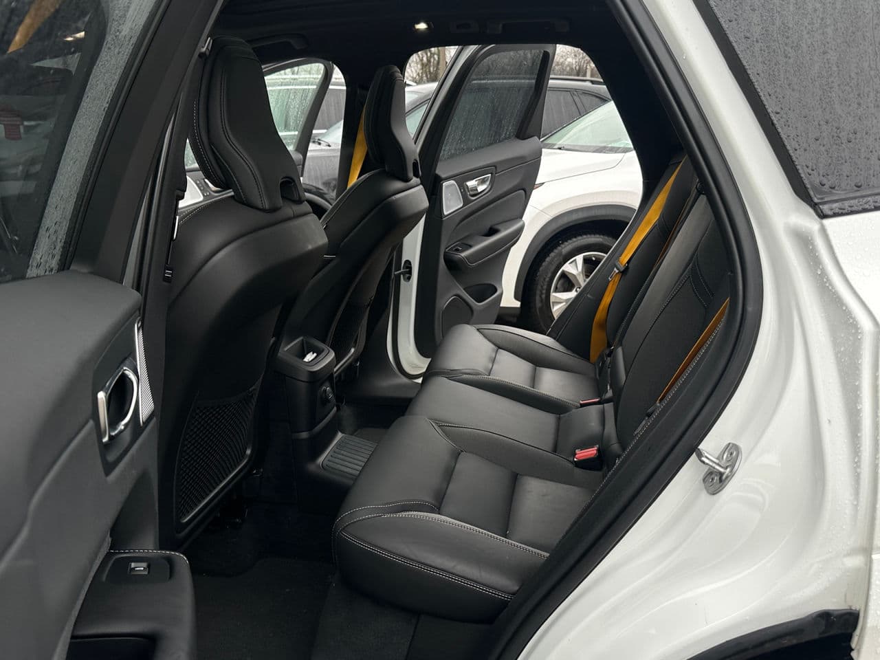 2022 Volvo XC 60 — Miniatură 13