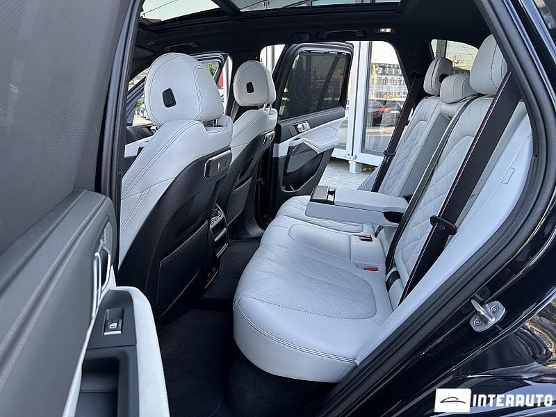 2023 BMW X5 5.0e — Miniatură 14