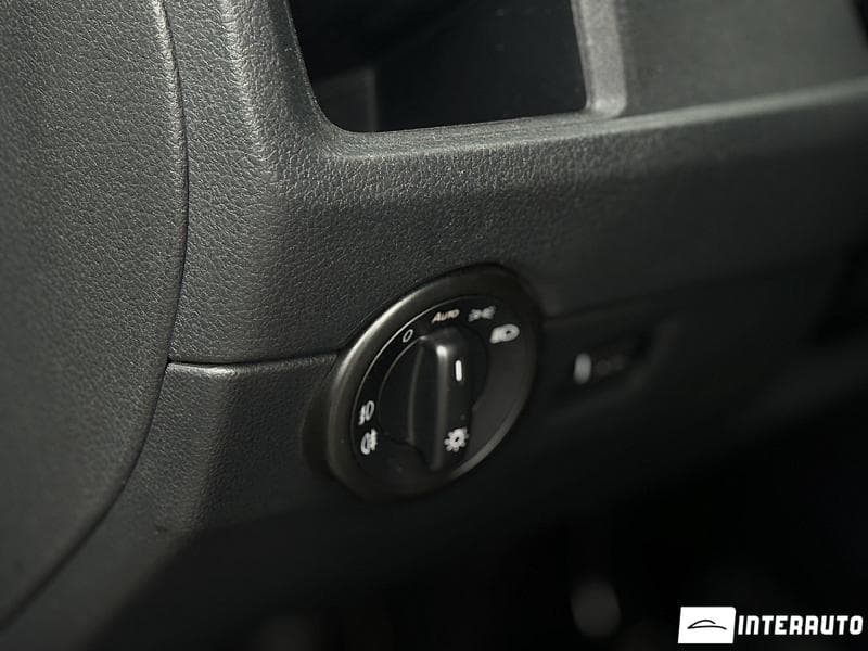 2017 Volkswagen Caravelle — Miniatură 8