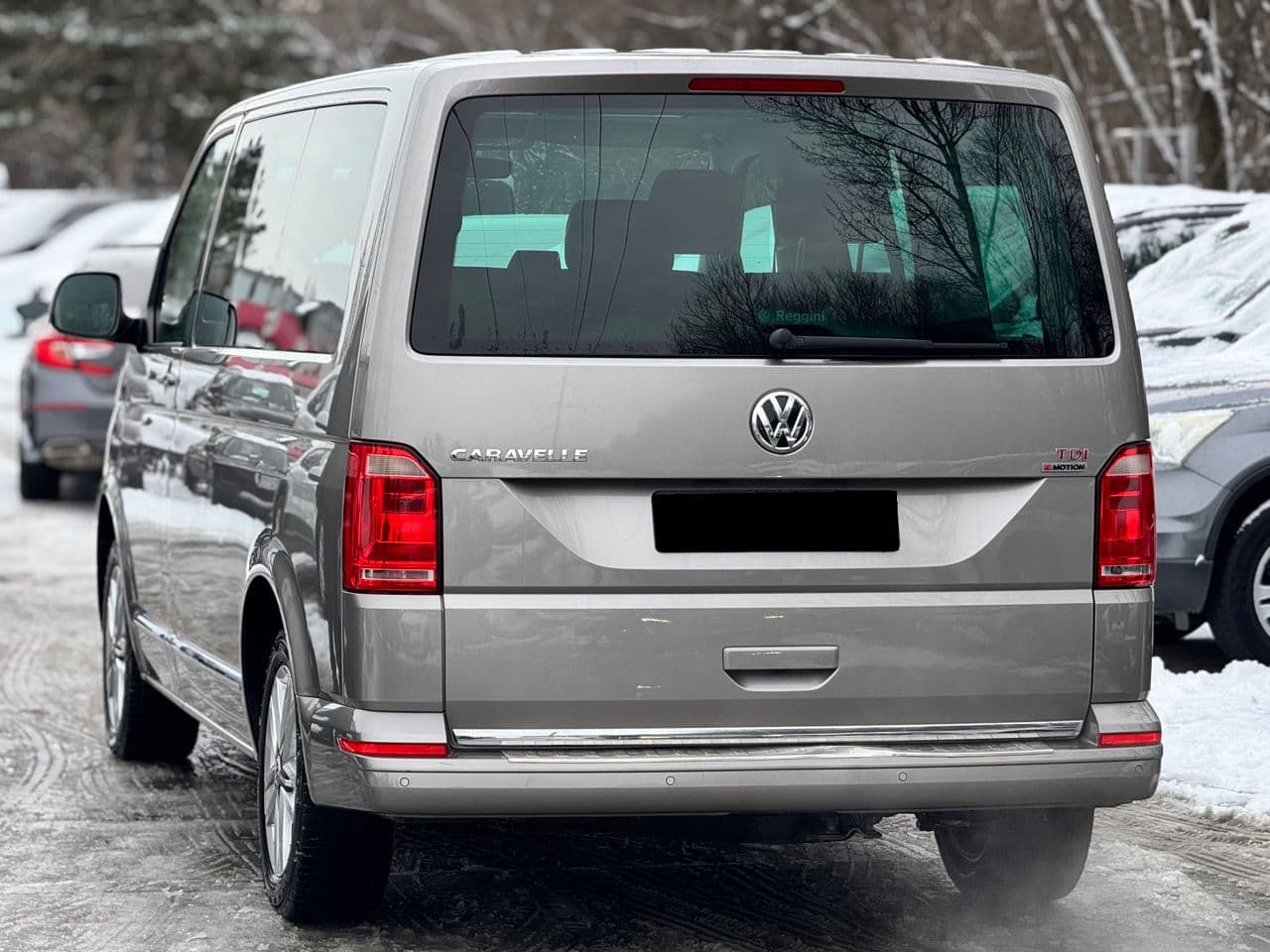 2017 Volkswagen Caravelle — Miniatură 4