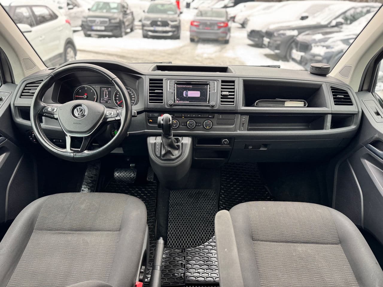 2017 Volkswagen Caravelle — Miniatură 15
