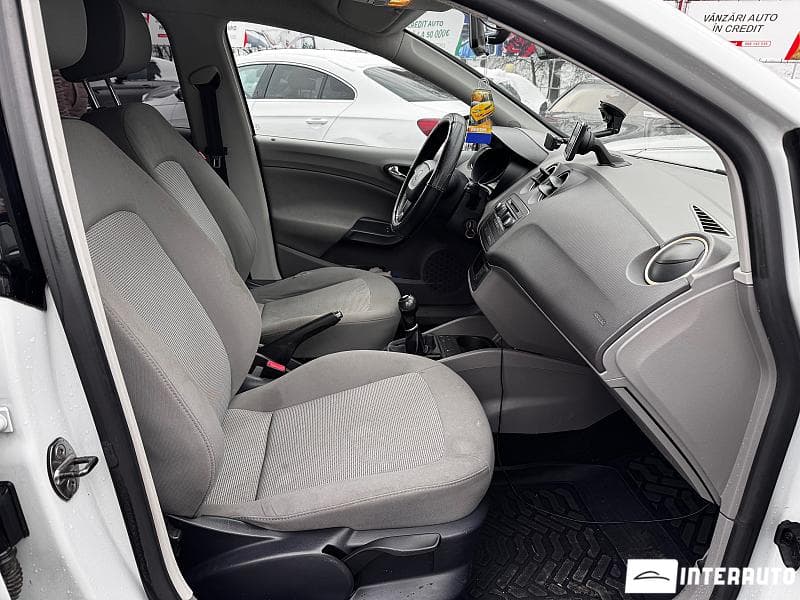 2013 Seat Ibiza — Miniatură 12