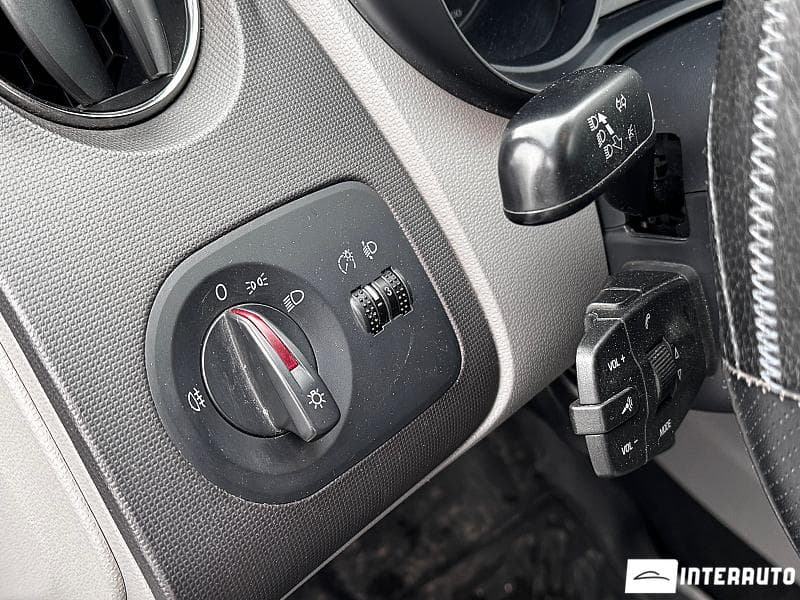 2013 Seat Ibiza — Miniatură 13