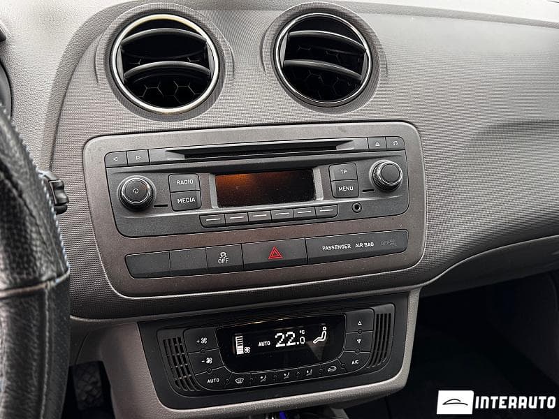 2013 Seat Ibiza — Miniatură 9