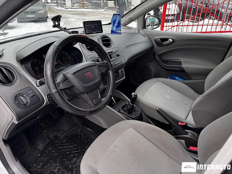 2013 Seat Ibiza — Miniatură 5