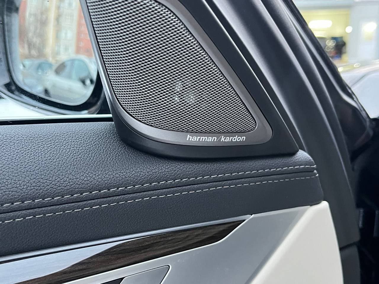 BMW 730 2017 — Миниатюра 5