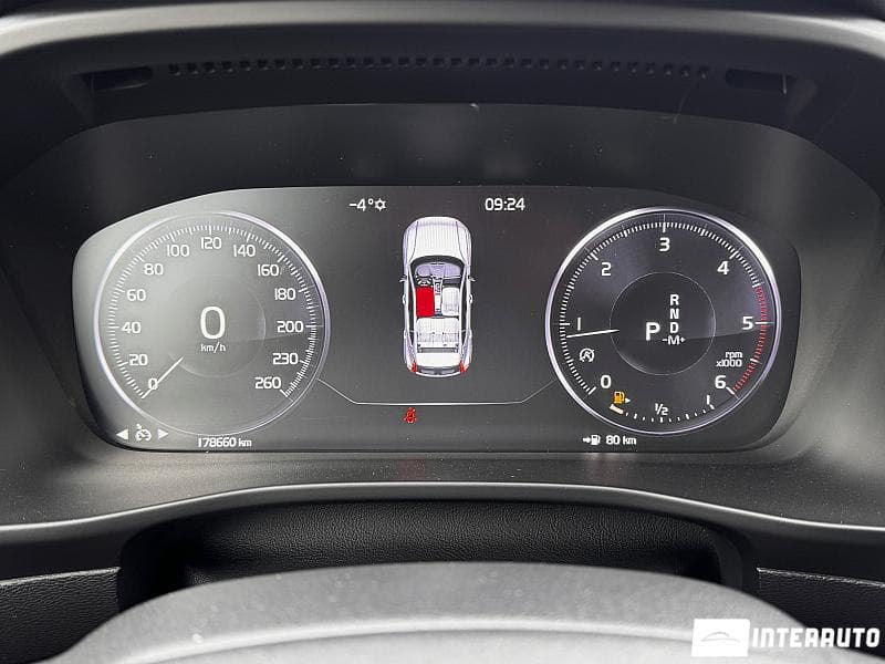 2019 Volvo XC 40 — Miniatură 9
