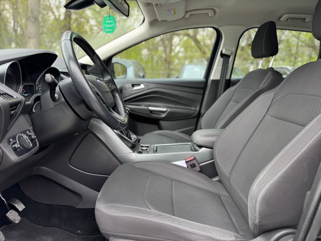 2016 Ford Kuga — Miniatură 7