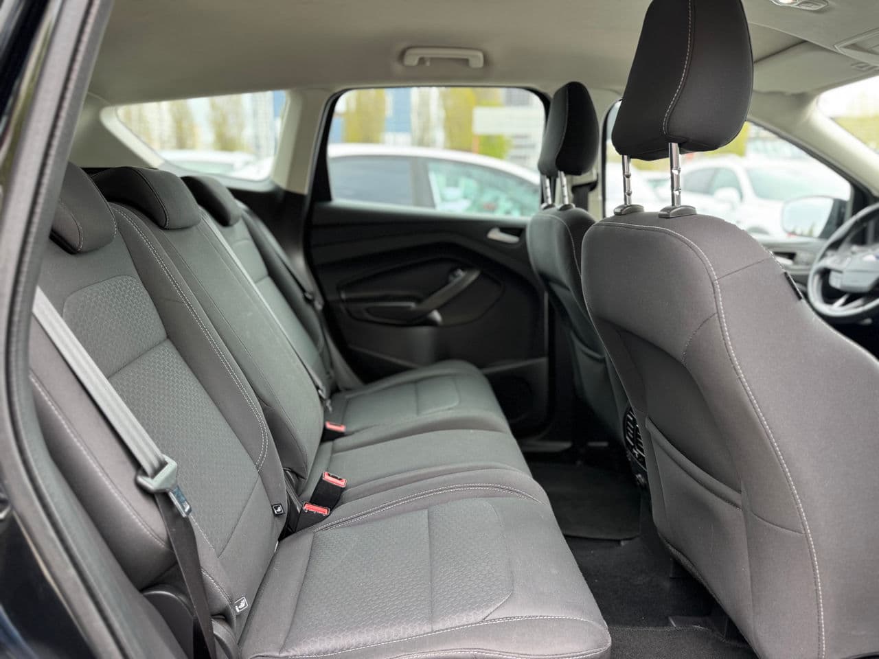2016 Ford Kuga — Miniatură 18